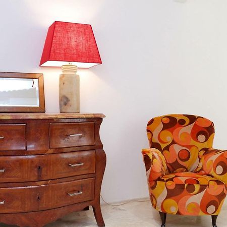 Design Loft Campo Dei Fiori Apartment Rome Bagian luar foto