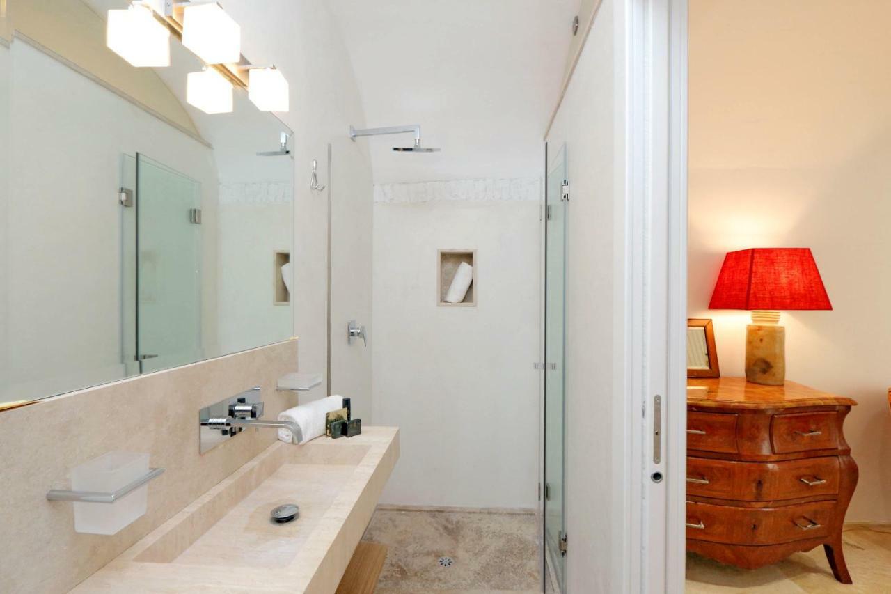 Design Loft Campo Dei Fiori Apartment Rome Bagian luar foto