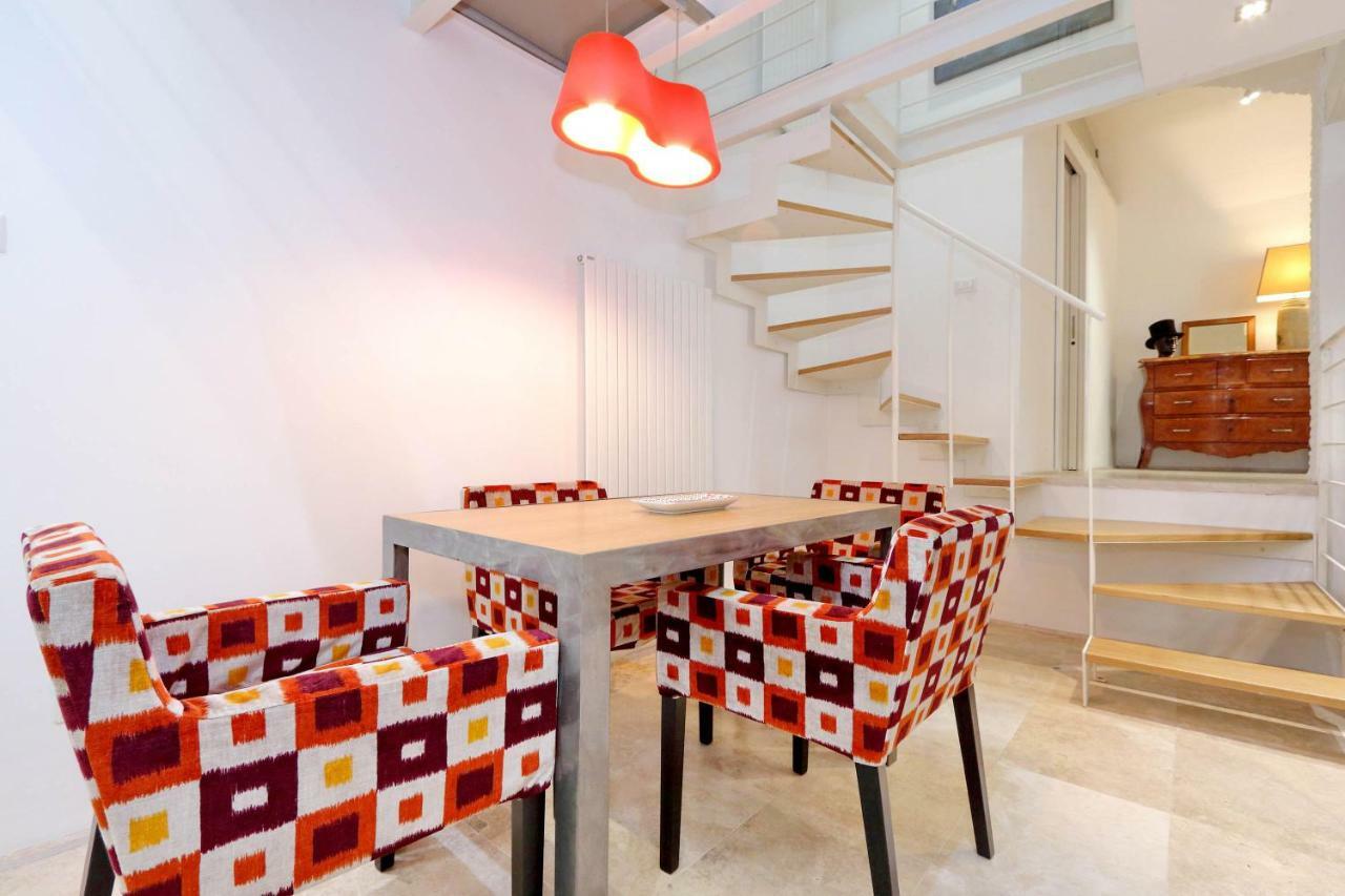 Design Loft Campo Dei Fiori Apartment Rome Bagian luar foto